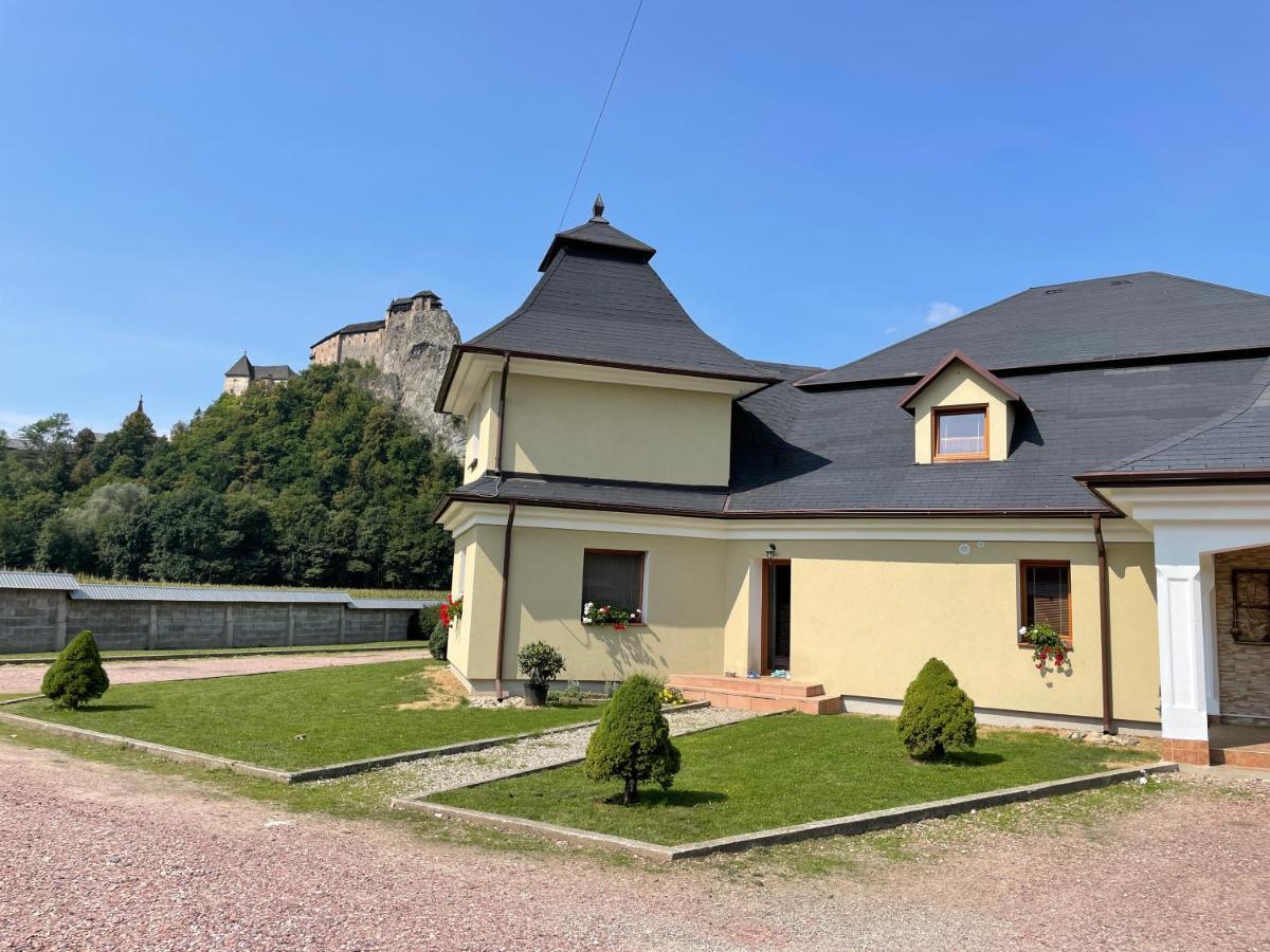 Penzion U Dvoch Levov Oravsky Podzamok Exteriör bild